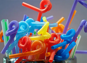 塑料制品与钛白粉关系